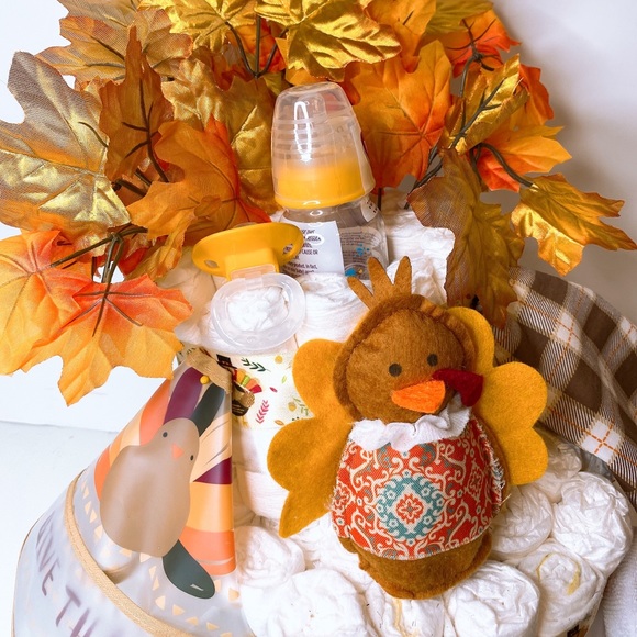 My 1st Thanksgiving Diaper Cake